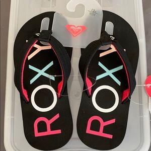 Girls Roxy Flip flops
